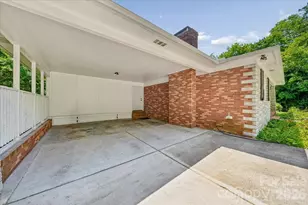 1135 Blueberry Ln, Charlotte, NC 28226 - Photo 46