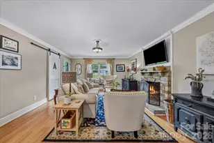 1135 Blueberry Ln, Charlotte, NC 28226 - Photo 8