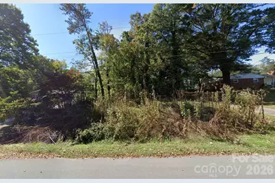 121 Forest Drive, Graham, NC 27253 - Photo 2