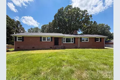1911 Amberhill Lane, Charlotte, NC 28216 - Photo 1