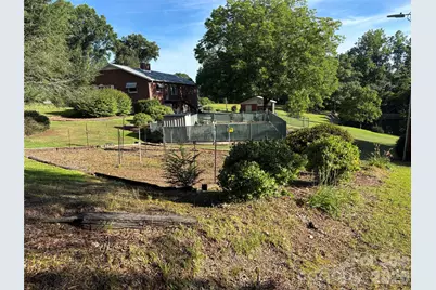 390 Airport Road, Taylorsville, NC 28681 - Photo 8