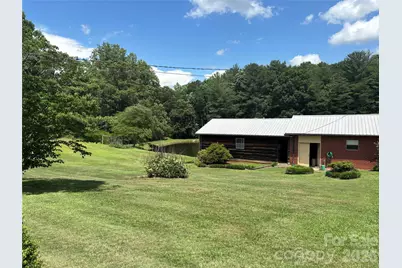 390 Airport Road, Taylorsville, NC 28681 - Photo 4