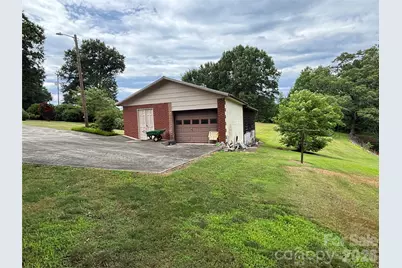 390 Airport Road, Taylorsville, NC 28681 - Photo 36