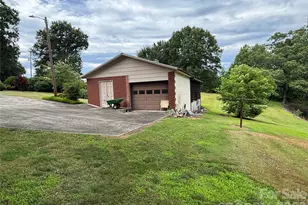 390 Airport Rd, Taylorsville, NC 28681 - Photo 36