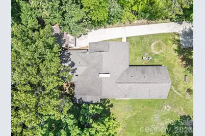 112 Crestwood Circle, Chester, SC 29706 - Photo 4