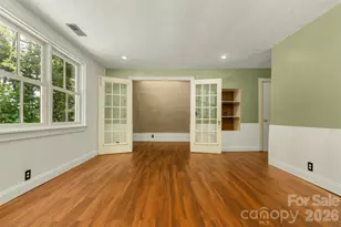 100 Cannon Dr, Hendersonville, NC 28792 - Photo 34