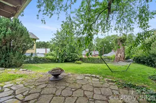 60 Annandale Ave, Asheville, NC 28801 - Photo 28