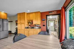 1025 Jeter Mountain Rd, Penrose, NC 28766 - Photo 16