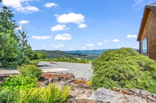 1025 Jeter Mountain Rd, Penrose, NC 28766 - Photo 42
