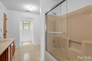 122 Birchwood Dr, Hendersonville, NC 28739 - Photo 32