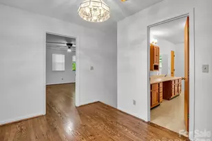 122 Birchwood Dr, Hendersonville, NC 28739 - Photo 30