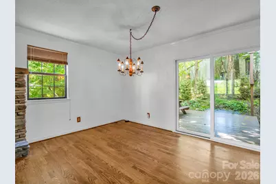 122 Birchwood Drive, Hendersonville, NC 28739 - Photo 8