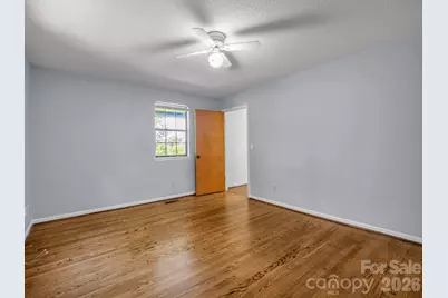 122 Birchwood Drive, Hendersonville, NC 28739 - Photo 20