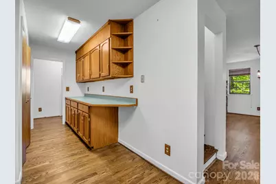 122 Birchwood Drive, Hendersonville, NC 28739 - Photo 14