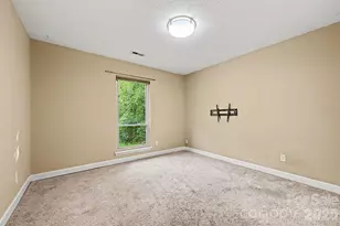 10006 Stoneleigh Ln, Charlotte, NC 28277 - Photo 16