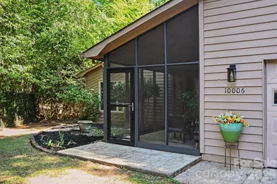 10006 Stoneleigh Lane, Charlotte, NC 28277 - Photo 22