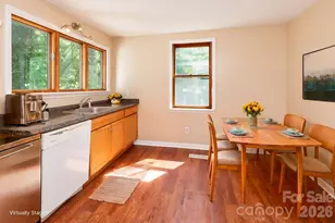 129 Shelburne Rd, Asheville, NC 28806 - Photo 10