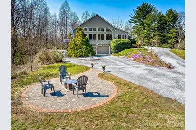 150 Hobby Horse Lane, Hendersonville, NC 28792 - Photo 6