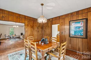 196 E French Broad St, Brevard, NC 28712 - Photo 6