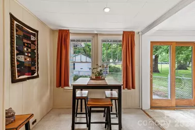 196 E French Broad Street, Brevard, NC 28712 - Photo 18