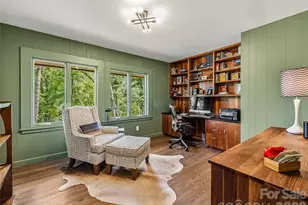 4 Kent Pl, Asheville, NC 28804 - Photo 26