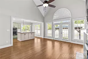 185 Upper Oak Dr, Statesville, NC 28625 - Photo 8