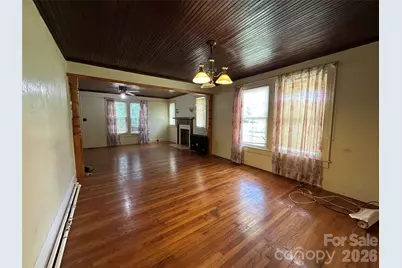 502 Connelly Springs Road SW, Lenoir, NC 28645 - Photo 8