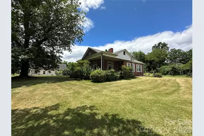 502 Connelly Springs Road SW, Lenoir, NC 28645 - Photo 2