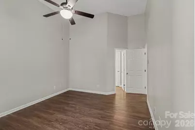 4719 Beech Crest Place, Charlotte, NC 28269 - Photo 12
