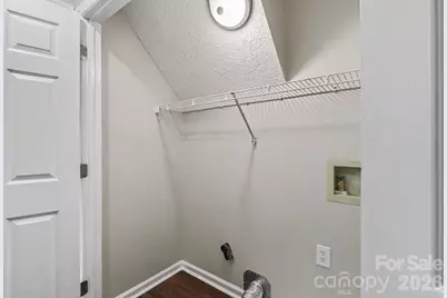 4719 Beech Crest Place, Charlotte, NC 28269 - Photo 14