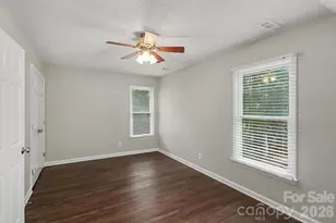 4719 Beech Crest Pl, Charlotte, NC 28269 - Photo 10