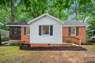 406 Nims St, Fort Mill, SC 29715 - Photo 2