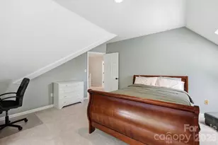 202 Riva Ridge Dr, Fairview, NC 28730 - Photo 16