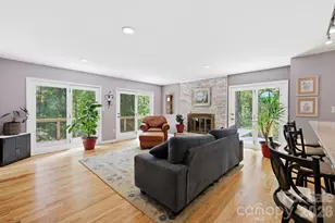 202 Riva Ridge Dr, Fairview, NC 28730 - Photo 6