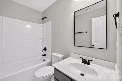 6029 Waterloo Drive, Charlotte, NC 28269 - Photo 18