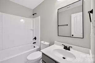 6029 Waterloo Drive, Charlotte, NC 28269 - Photo 18