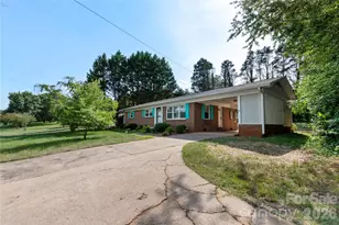 425 Bost Rd, Morganton, NC 28655 - Photo 1