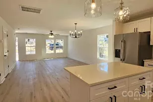 382 W Moore Ave, Mooresville, NC 28115 - Photo 6