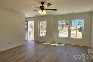 382 W Moore Ave, Mooresville, NC 28115 - Photo 8