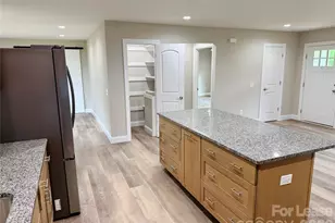 6415 Little Mountain Rd, Sherrills Ford, NC 28673 - Photo 12