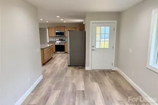 6415 Little Mountain Rd, Sherrills Ford, NC 28673 - Photo 16