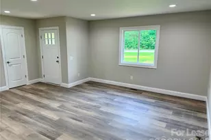 6415 Little Mountain Rd, Sherrills Ford, NC 28673 - Photo 6