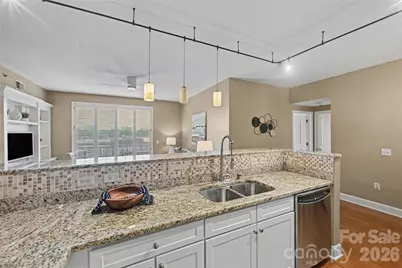 1315 East Boulevard #720, Charlotte, NC 28203 - Photo 6