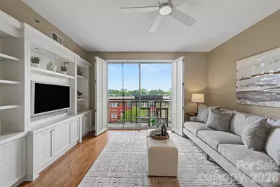 1315 East Boulevard #720, Charlotte, NC 28203 - Photo 2