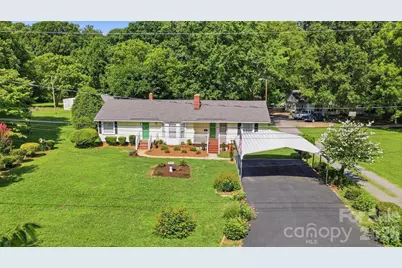 2517 Plum Street, Charlotte, NC 28269 - Photo 2