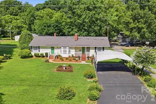 2517 Plum St, Charlotte, NC 28269 - Photo 2
