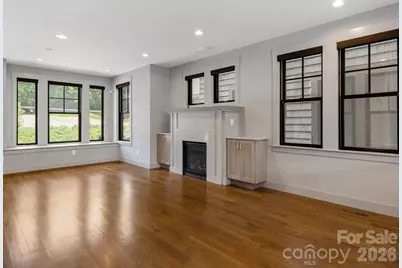 229 Broadway Street, Asheville, NC 28801 - Photo 10