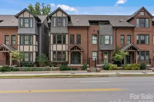 229 Broadway St, Asheville, NC 28801 - Photo 2