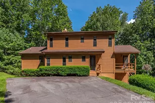 1575 Red Maple Dr, Waynesville, NC 28785 - Photo 2