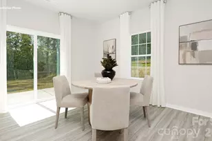 5112 Parker Forest Dr, Charlotte, NC 28215 - Photo 8